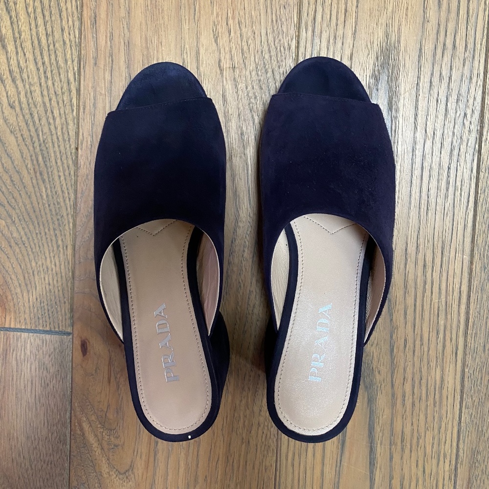 Prada Platform suede sandals size 35 or 5 navy blue with dust bag and box